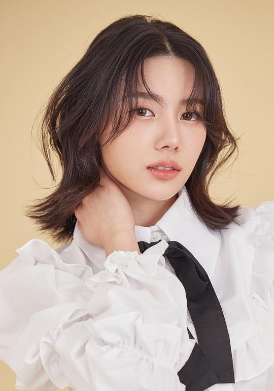 蓬茶榕·皮拉湾 Ponchanok Theerawan