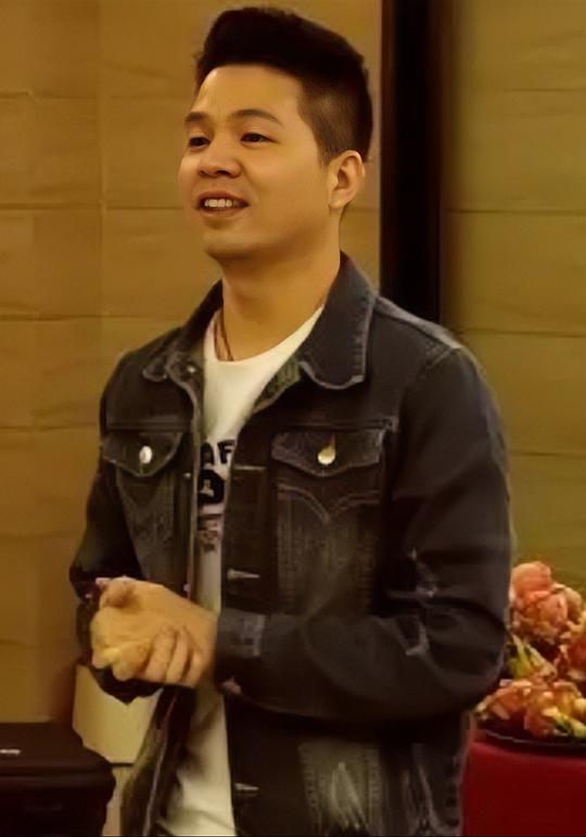 李洪亮 Hongliang Li