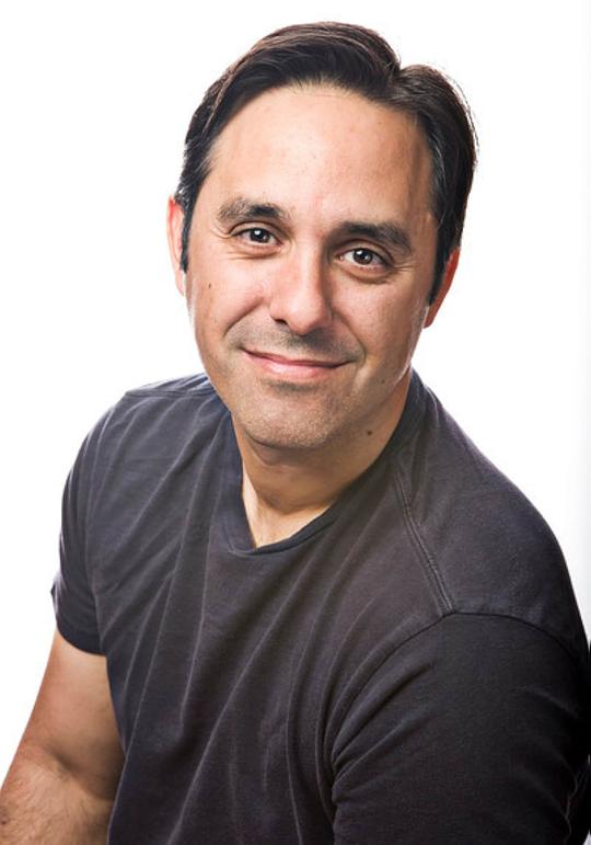 托马斯·马里亚诺 Thomas Mariano