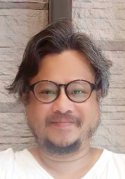 瓦拉尤·鲁克斯库 Varayu Rukskul