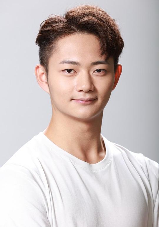 吴旻轩 Ng Man Hin