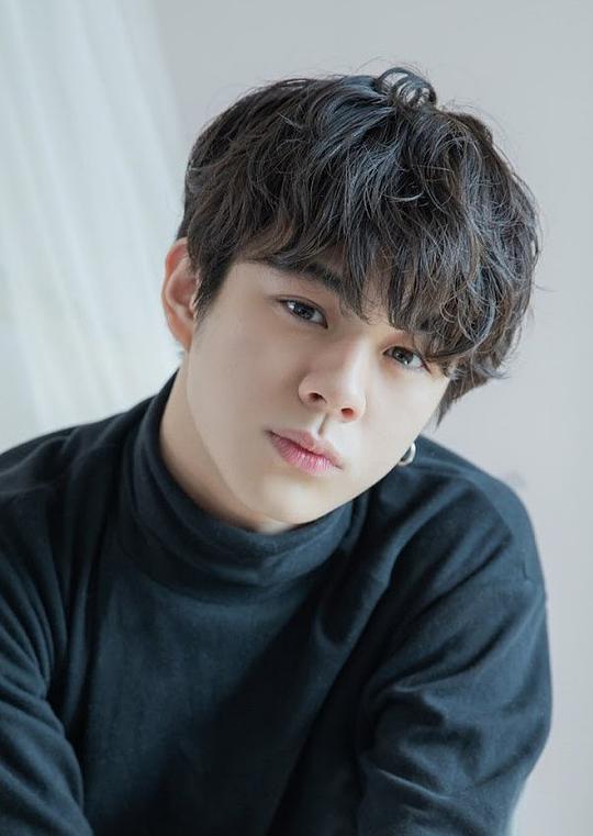 宇佐卓真 Takuma Usa