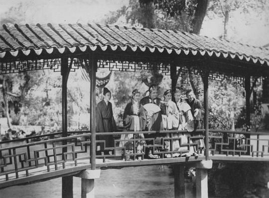 剧照