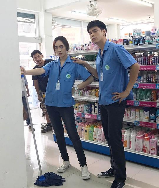 剧照