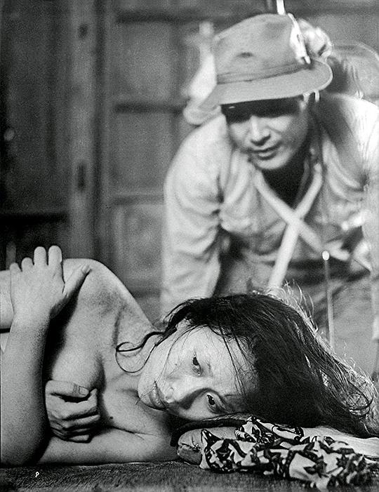 剧照