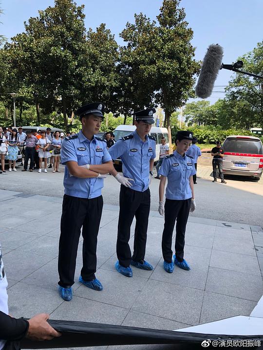剧照