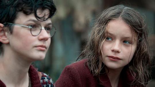 剧照