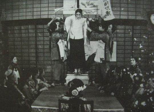 剧照
