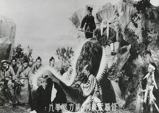 剧照