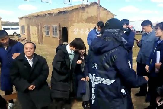 剧照