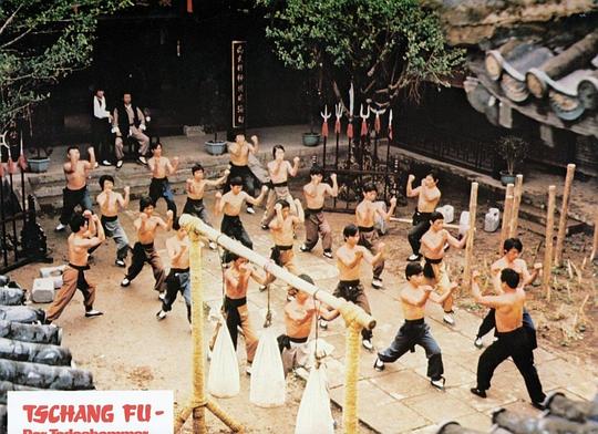 剧照