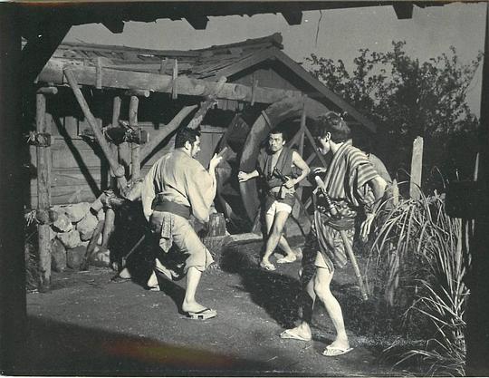 剧照