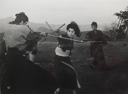 剧照