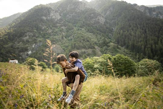 剧照