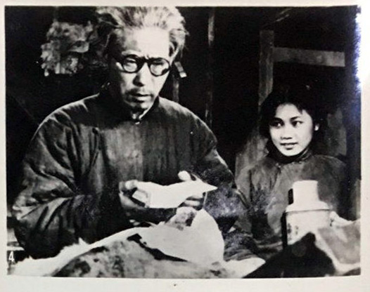 剧照