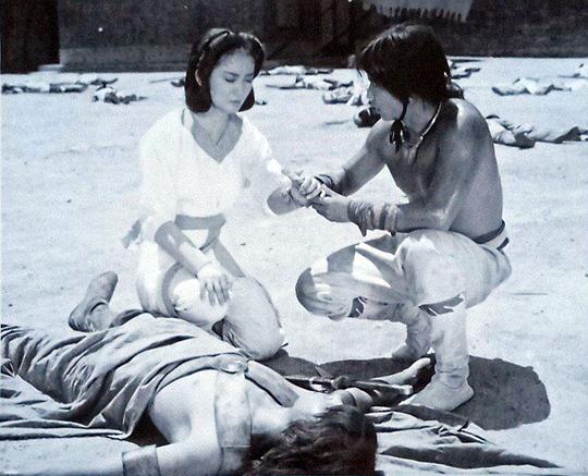 剧照