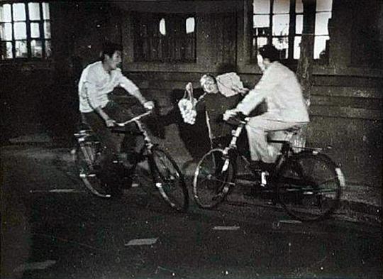 剧照