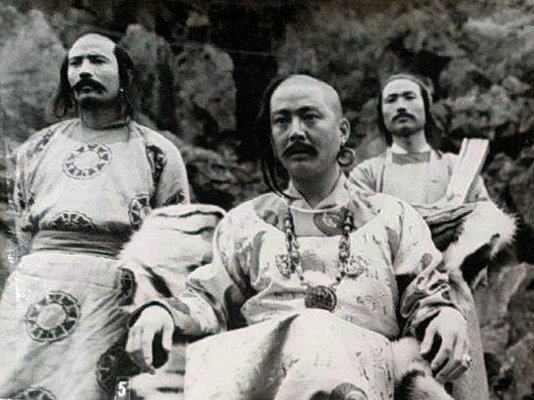 剧照