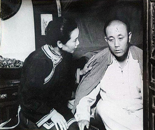 剧照