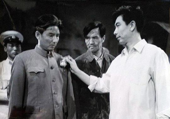 剧照
