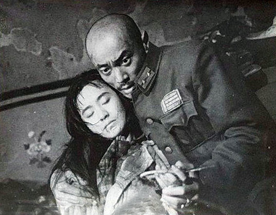 剧照