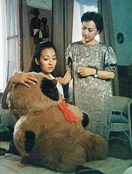剧照