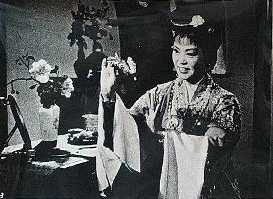剧照