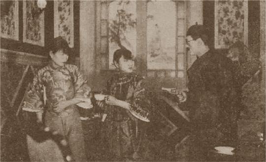 剧照