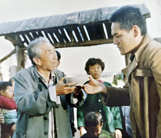 剧照