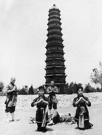 剧照
