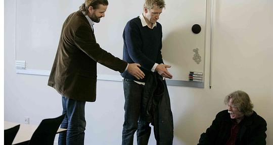 剧照