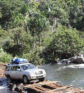 绝世险途 第三季 World's Most Dangerous Roads Season 3