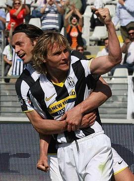 内德维德：钢铁战士