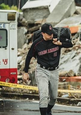 历史：预告片 력사: 예고편