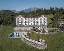 眺望旅馆 The Overlook Hotel