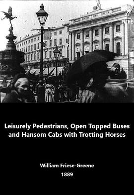 悠闲的行人，敞篷巴士与拉着马车小跑的马匹 Leisurely Pedestrians, Open Topped Buses and Hansom Cabs with Trotting Horses