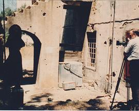 我们俩之间，贝鲁特 بيني وبينك... بيروت