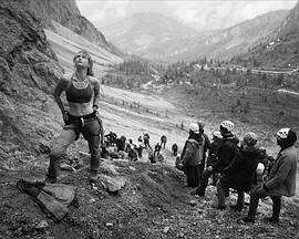 绝岭雄风 Cliffhanger